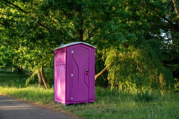 Best Portable restroom trailer rental  in Pierson, FL